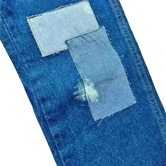 Vintage 90s Patched Rustler Dark Wash Denim Jeans Made in USA Size 28x25 - Picture 4 of 12